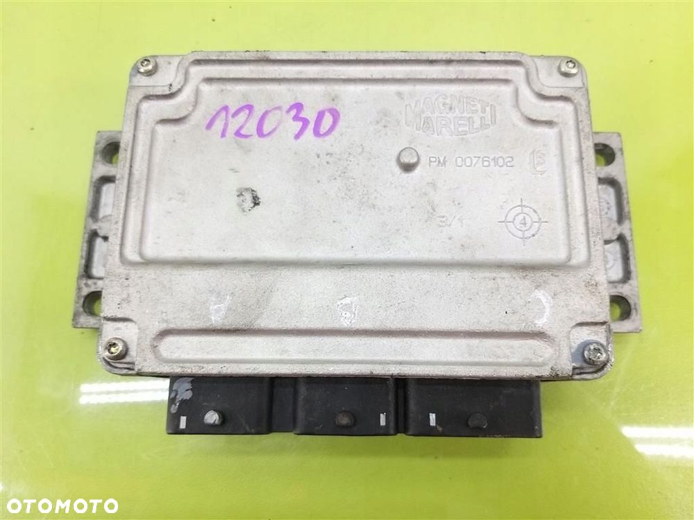 Komputer sterownik silnika Citroen C5 I FL 2004-2008 R 2,0 B 9653962780 - 2
