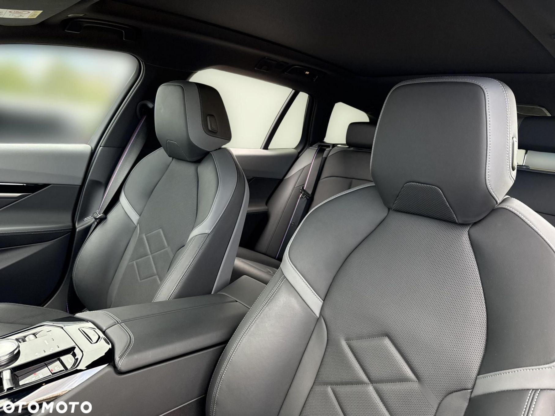 BMW Seria 5 - 12