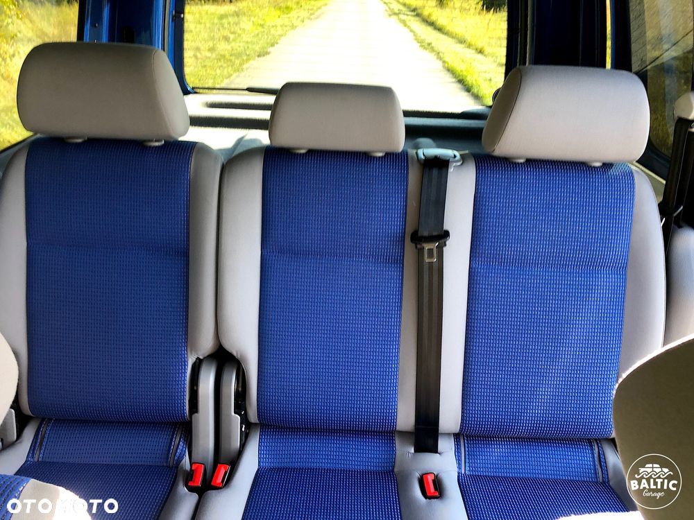 Volkswagen Caddy 1.6 Life Colour Concept - 19