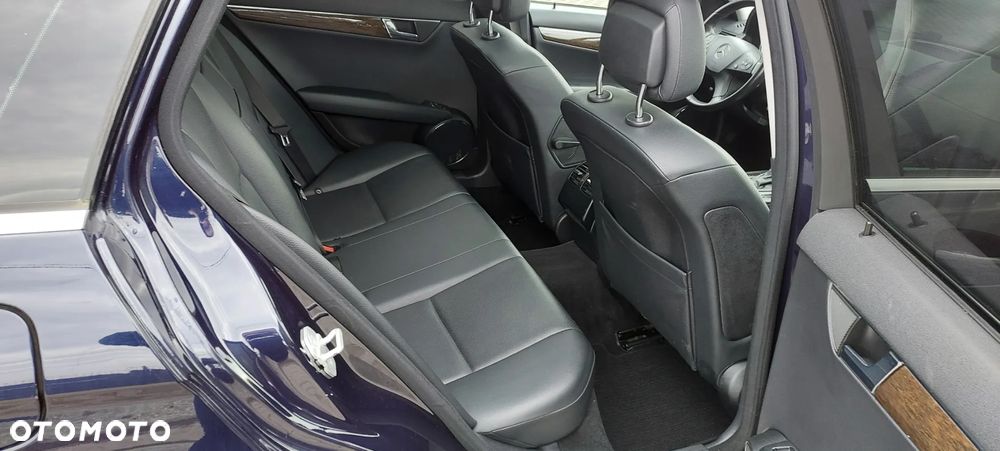 Mercedes-Benz Klasa C - 38