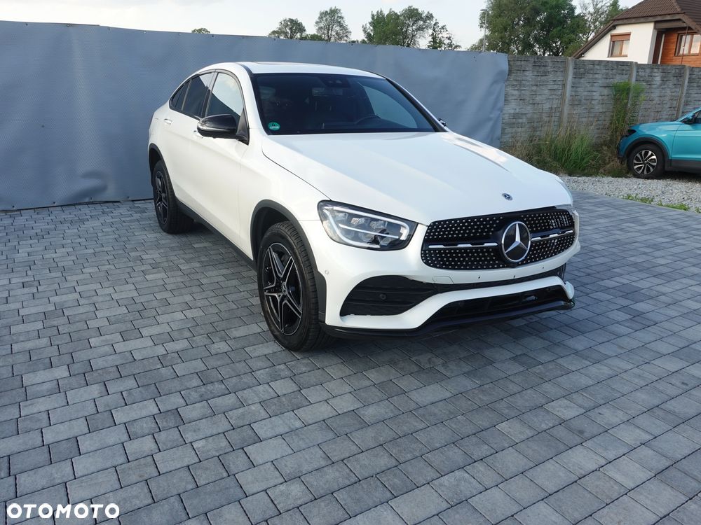 Mercedes-Benz GLC 300 de 4Matic 9G-TRONIC - 4