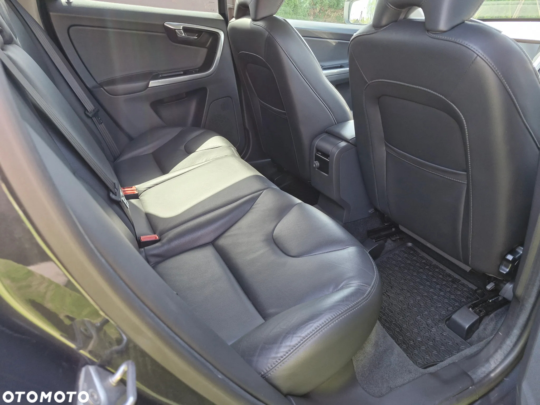 Volvo XC 60 - 16