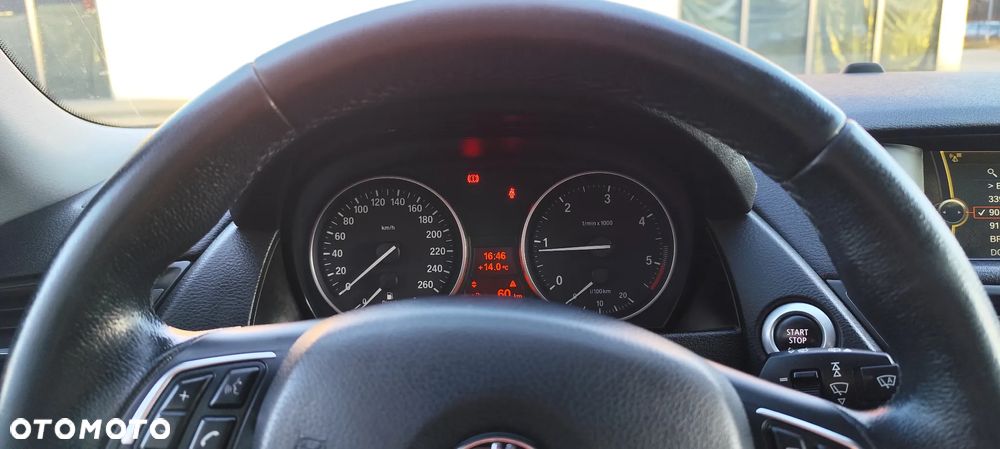 BMW X1 sDrive16d Sport Line - 37