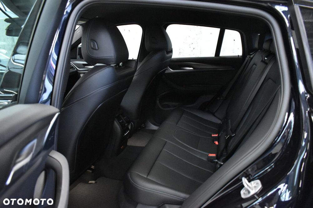 BMW X4 - 19