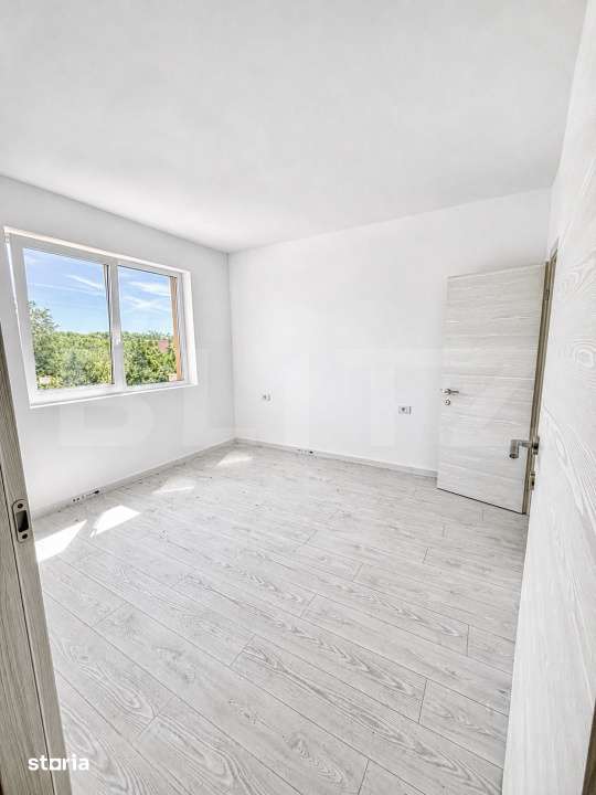 SUPER PRET SI COMPARTIMENTARE! APARTAMENT CU 3 CAMERE! Giroc — fotografia 3