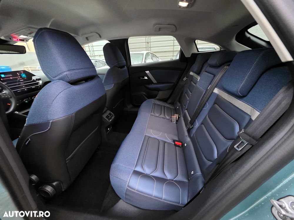 Citroën C4 PureTech 130 Stop&Start EAT8 SHINE - 17