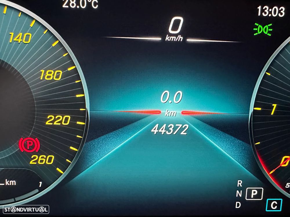 Mercedes-Benz GLC 220 d 4Matic 9G-TRONIC AMG Line - 52