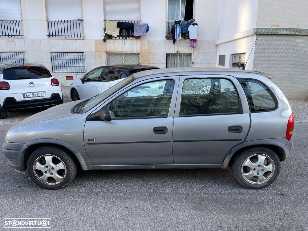 Opel Corsa 1.2 Eco - 4