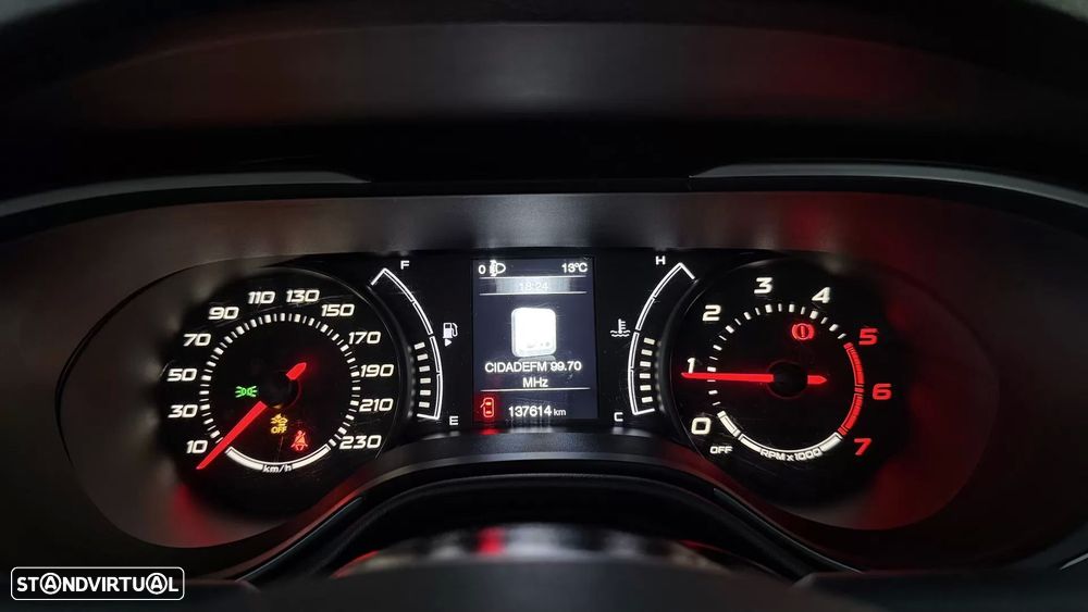 Fiat Tipo Station Wagon 1.3 M-Jet Lounge Tech - 34