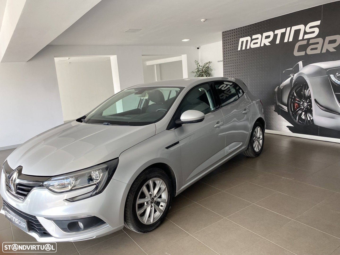 Renault Mégane - 5