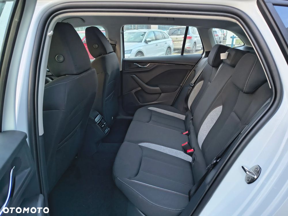 Skoda Scala 1.0 TSI Selection DSG - 18