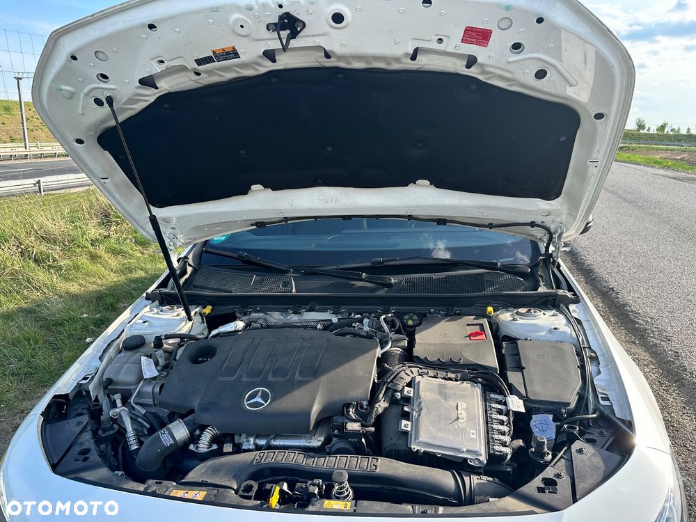 Mercedes-Benz CLA 200 d 4Matic 8G-DCT Edition 2022 - 6