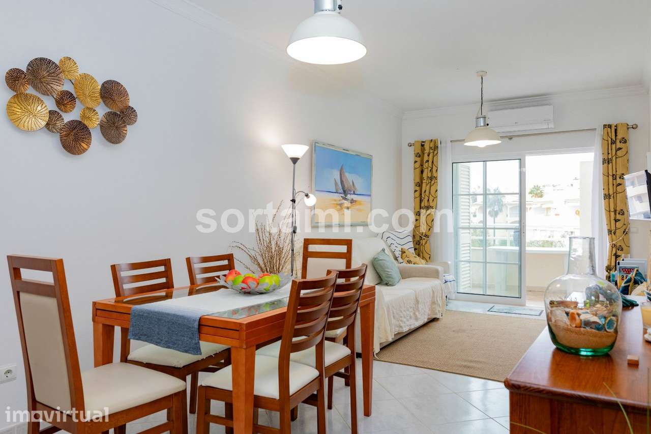 Apartamento T2 Venda em Quarteira,Loulé - Grande imagem: 2/16