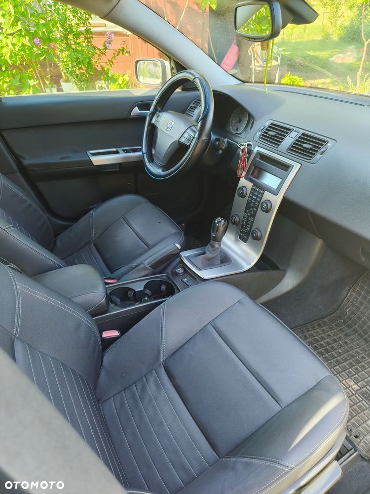 Volvo S40 2.0D - 7