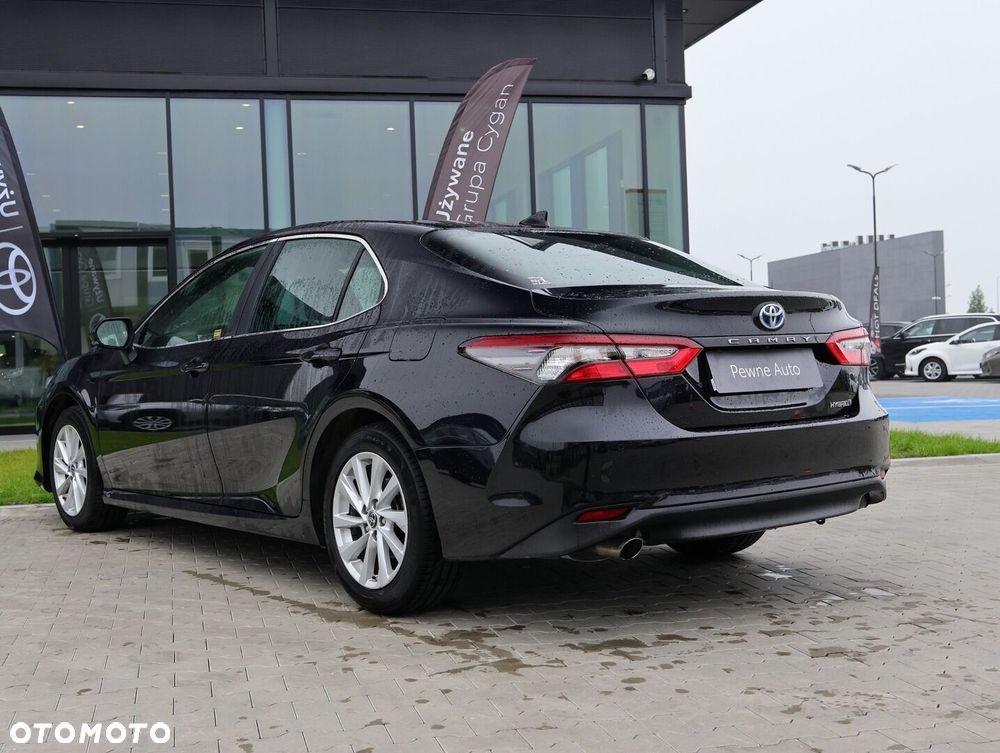 Toyota Camry 2.5 Hybrid Comfort CVT - 6
