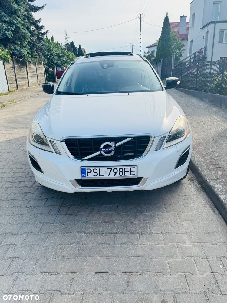 Volvo XC 60 D5 AWD Momentum - 2