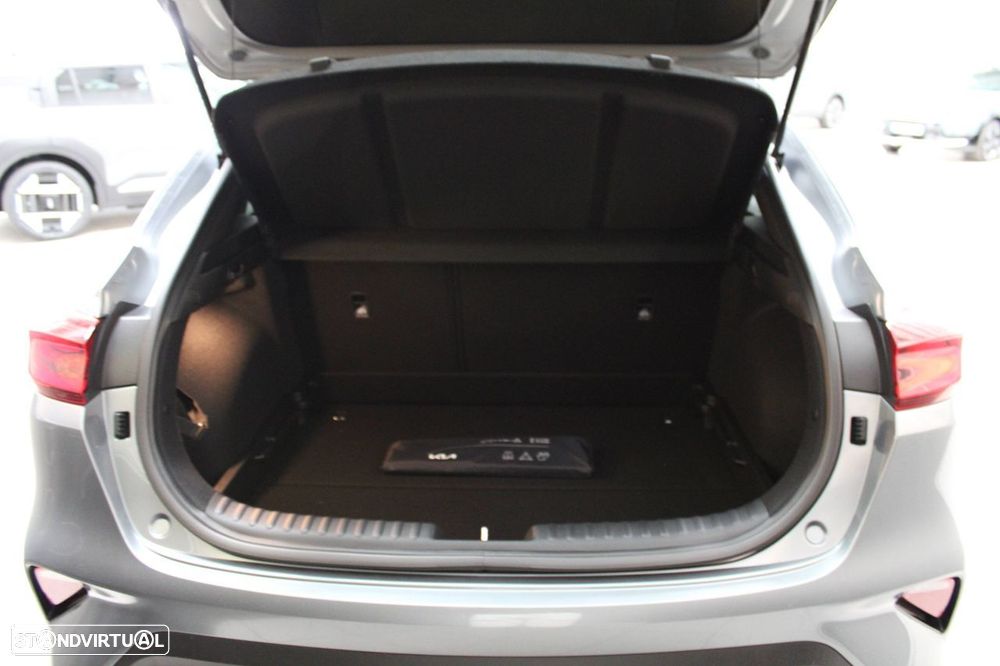 Kia XCeed 1.5 T-GDI Tech 7DCT - 17