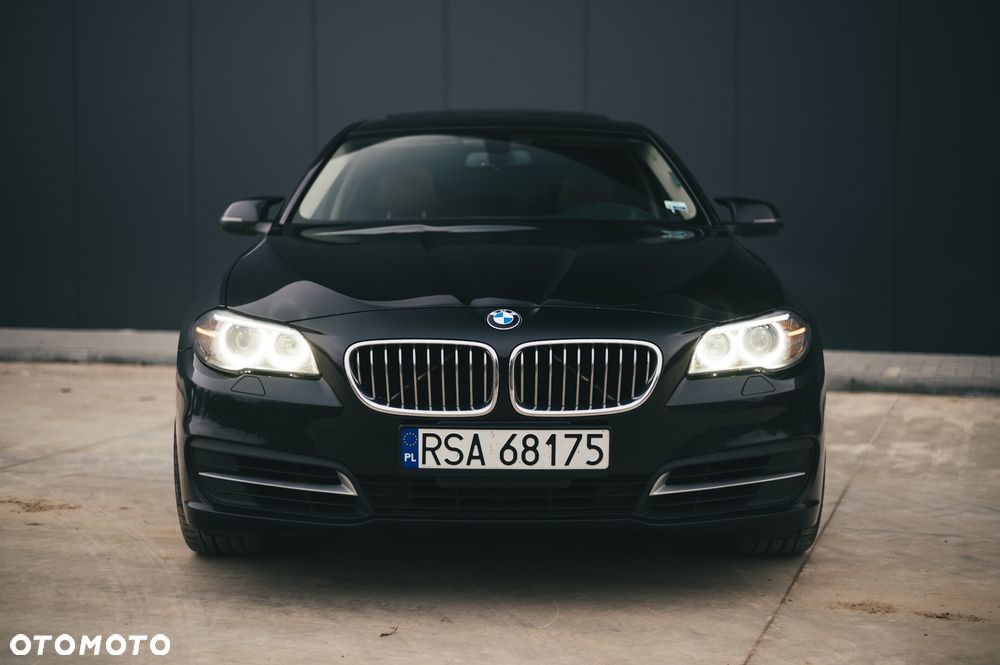 BMW Seria 5 535i xDrive Luxury Line - 5