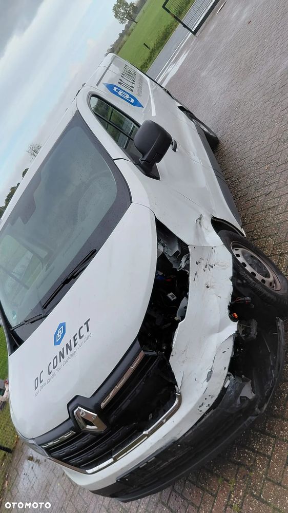 Renault TRAFIC - 18