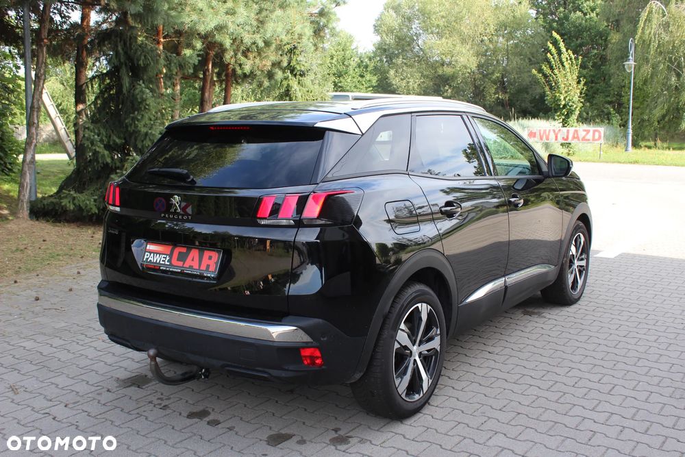 Peugeot 3008 1.2 PureTech Allure S&S - 8