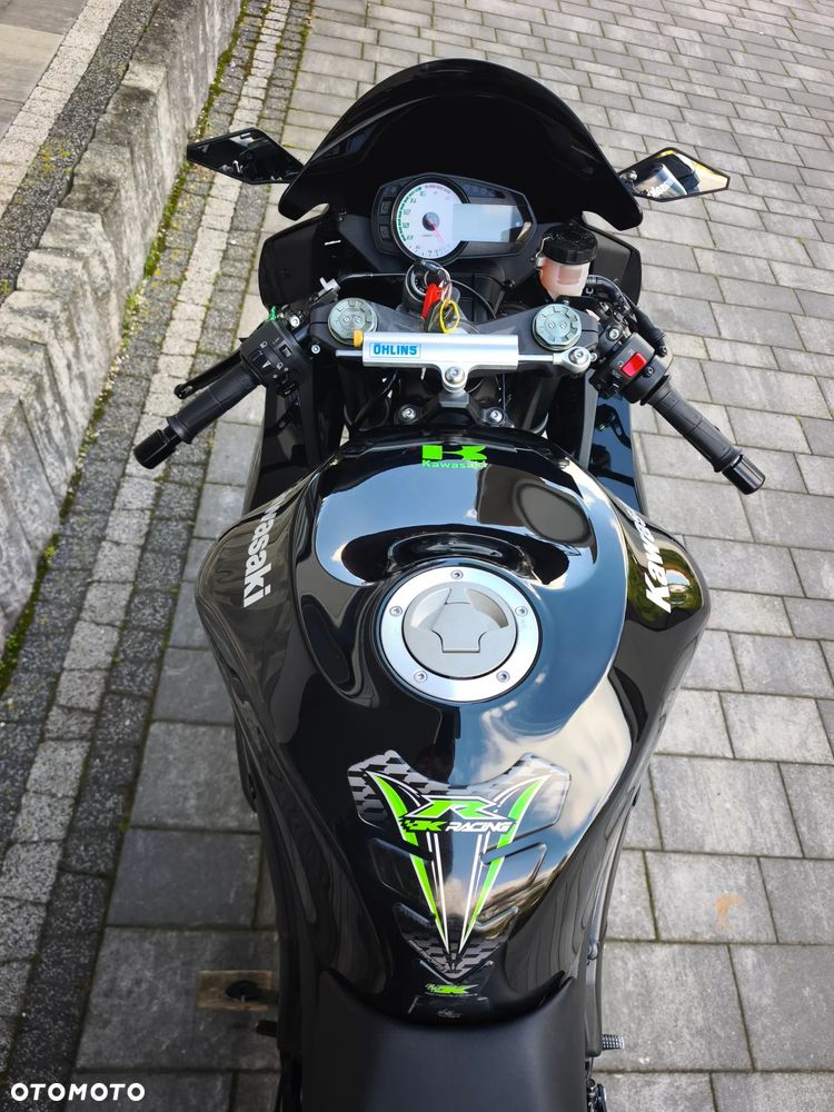 Kawasaki ZX - 16