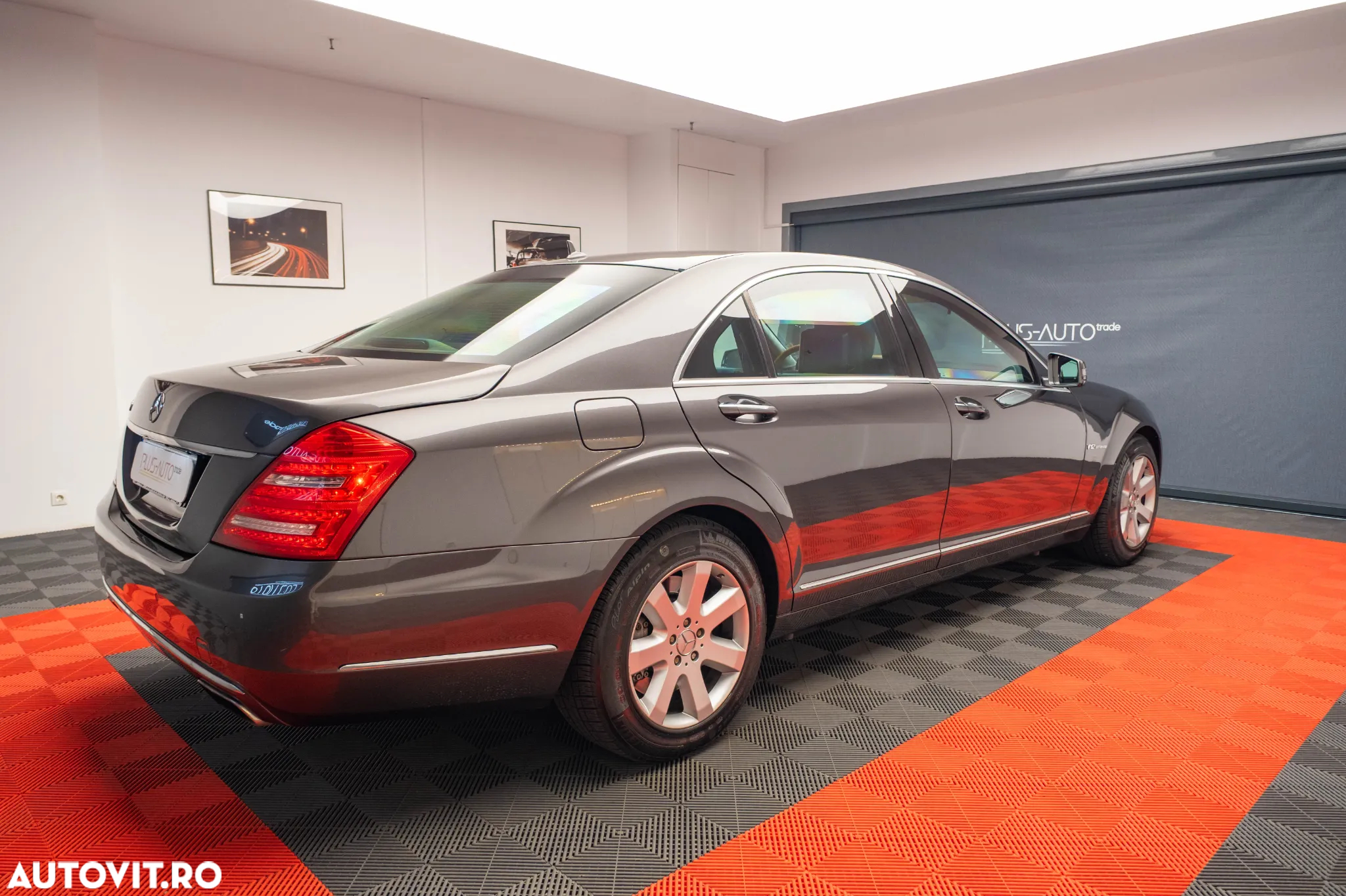Mercedes-Benz S 600 Long Aut - 3
