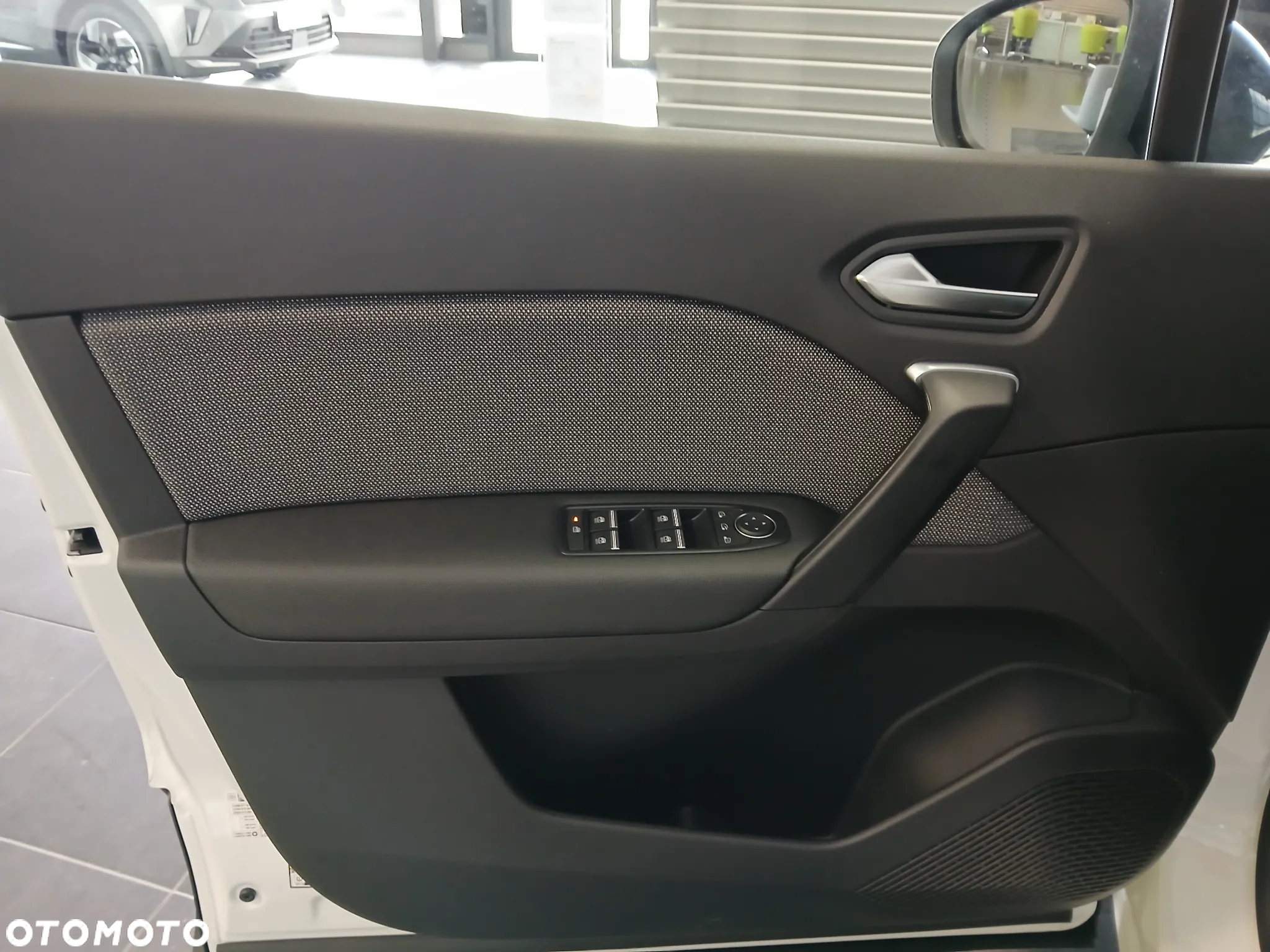 Renault Captur - 11