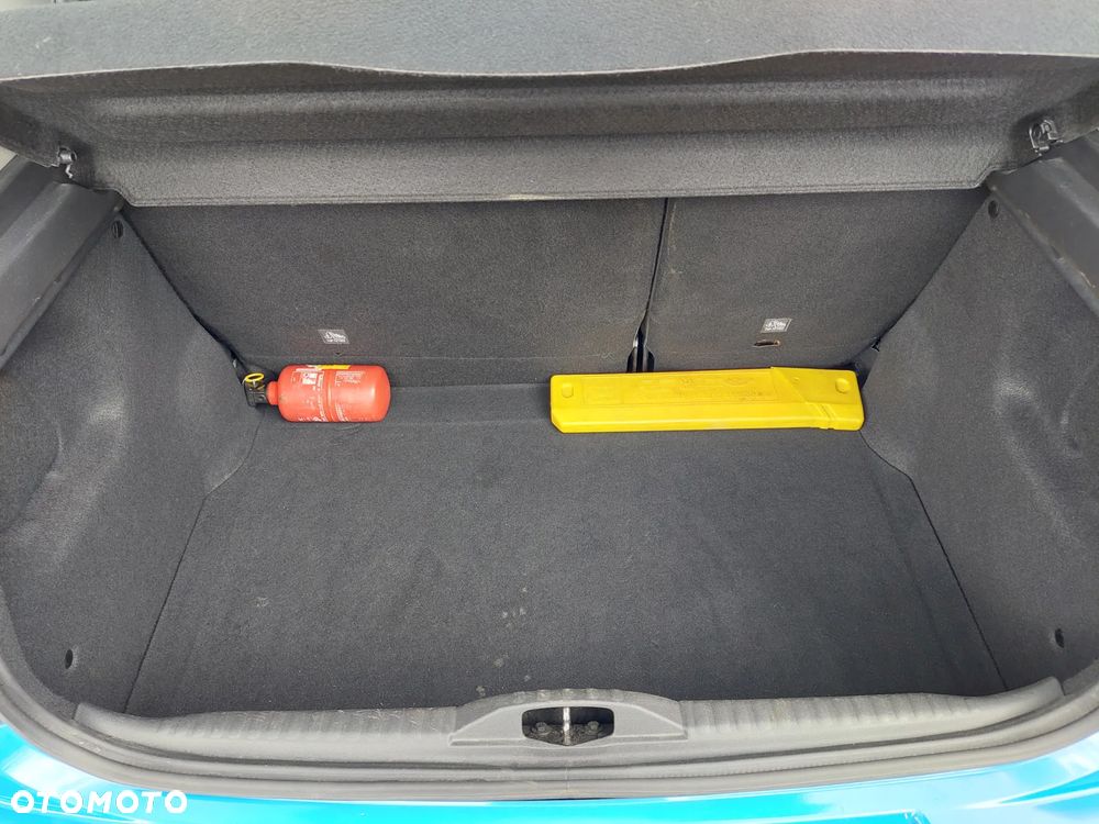 Citroën C3 1.2 PureTech Feel - 23