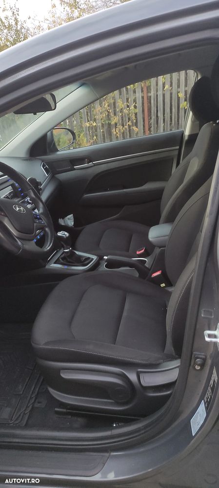 Hyundai Elantra 1.6 MPi Classic - 4