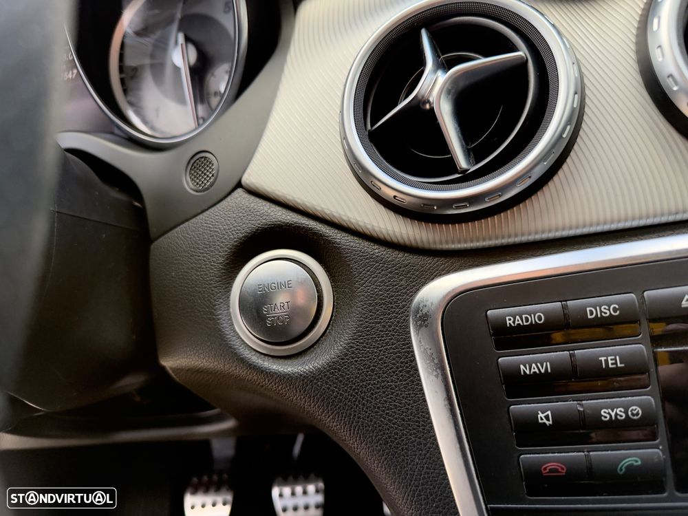 Mercedes-Benz GLA 200 CDI Urban - 55