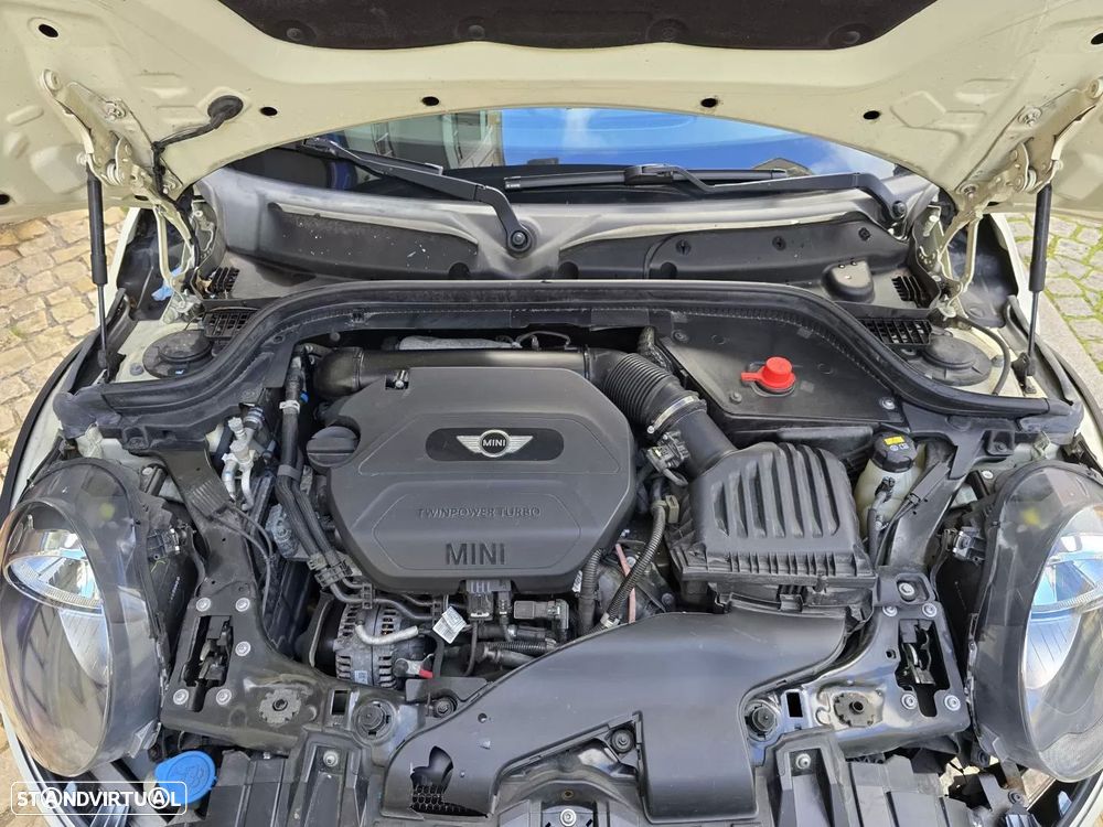 MINI 3 Portas Cooper D - 24