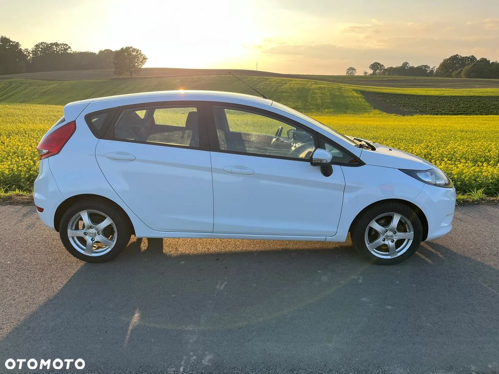 Ford Fiesta - 13