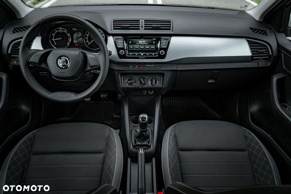 Skoda Fabia - 34