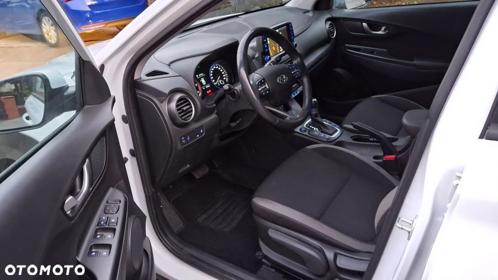 Hyundai Kona 1.6 CRDi DCT 4WD Premium - 16