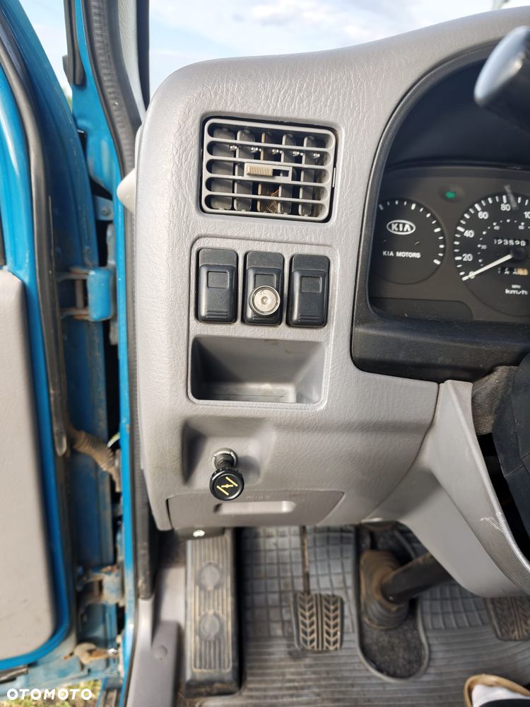 Kia K2700 - 9