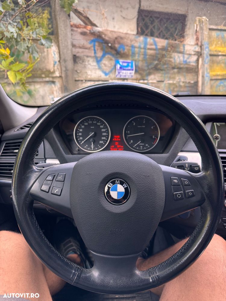 BMW X5 xDrive30d - 17