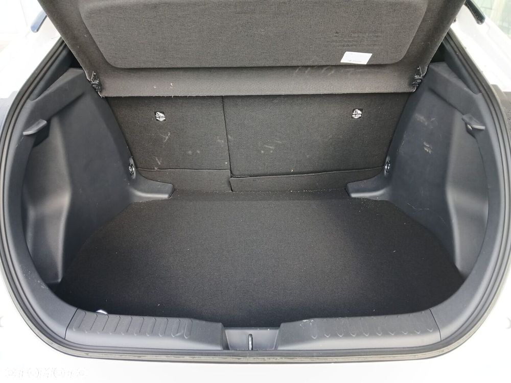 Toyota C-HR 1.8 Hybrid Executive - 38