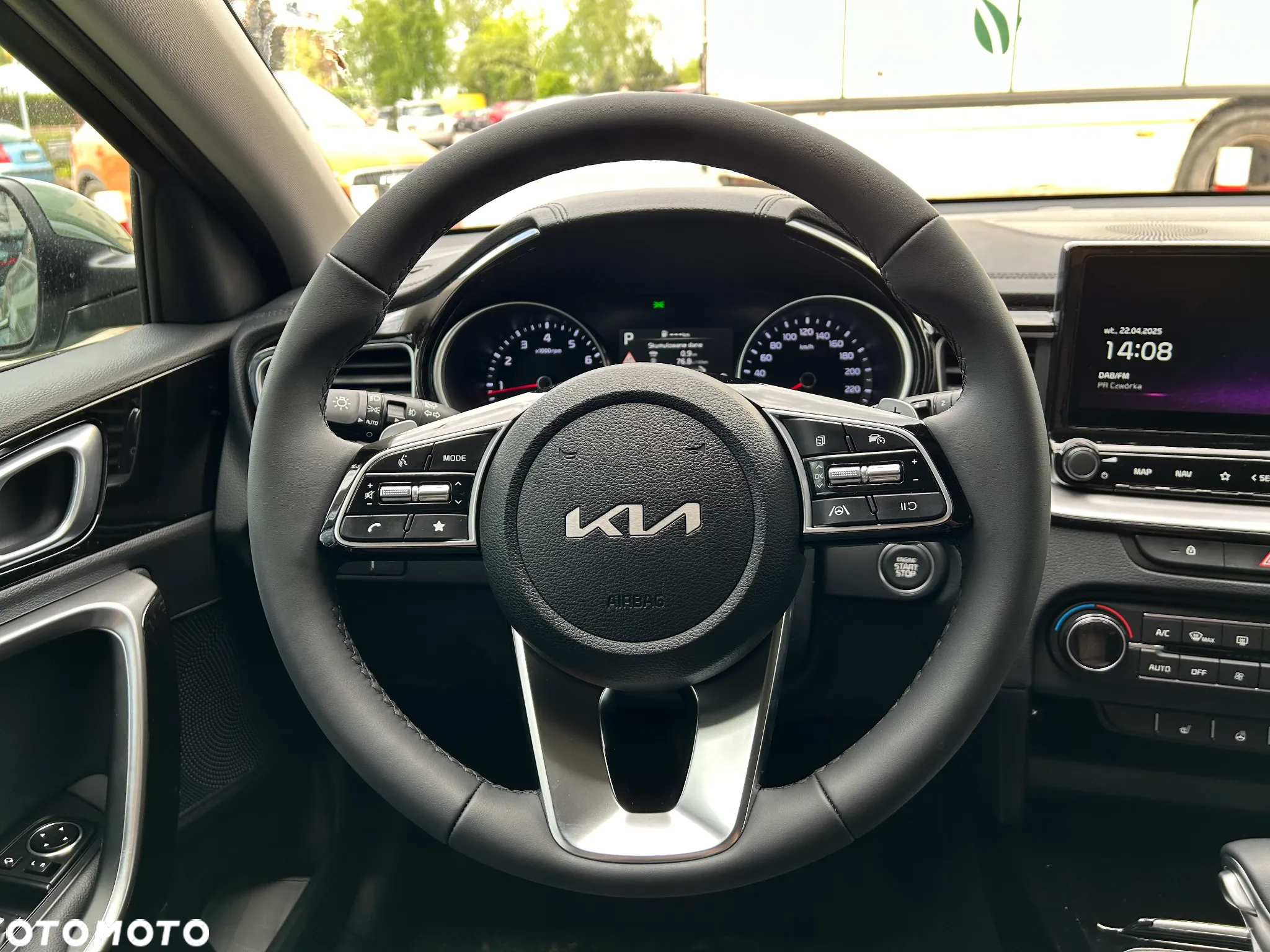 Kia Ceed 1.5 T-GDI Tribute DCT - 17