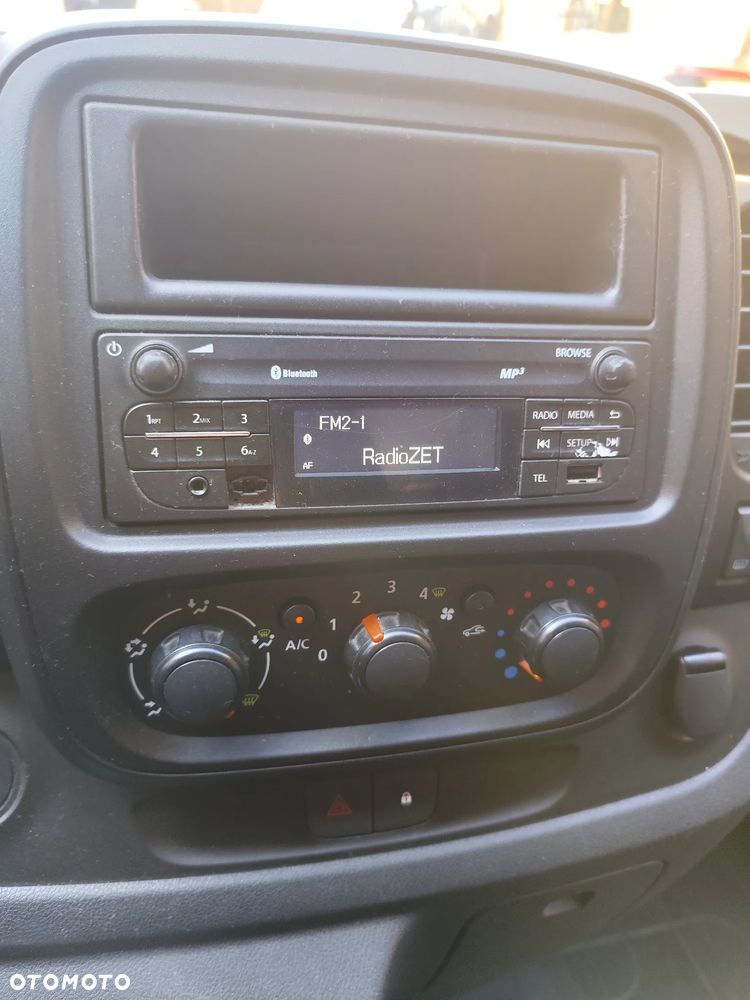 Renault Trafic DCI - 115KM 2,7/3T - 23