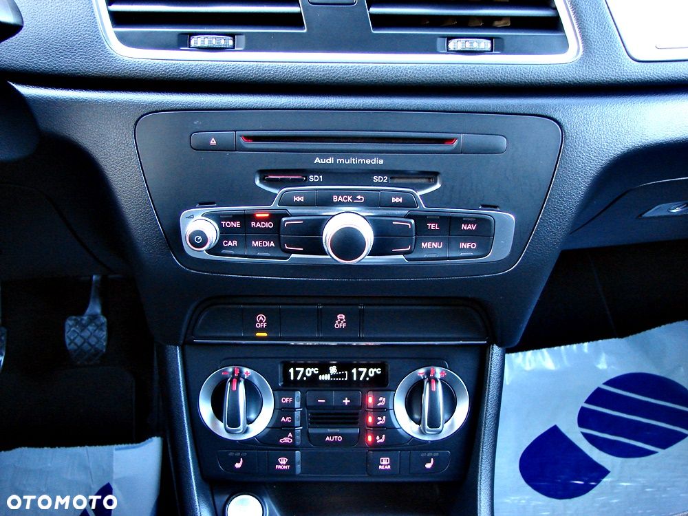 Audi Q3 2.0 TDI Quattro Edycja Specjalna - 25