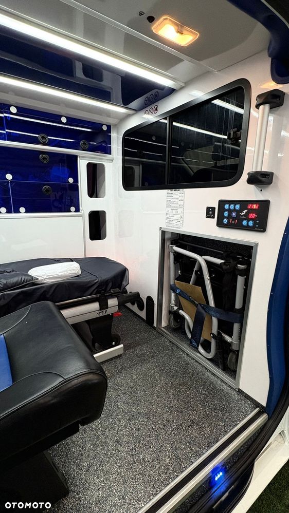 Renault Trafic - 11