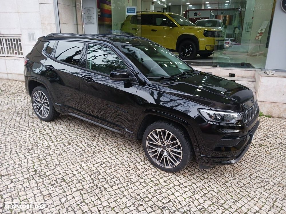 Jeep Compass 1.5 TG e-Hybrid Summit DCT - 4