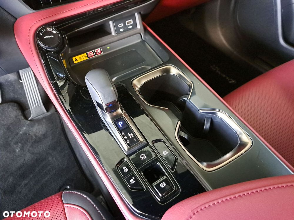 Lexus NX 350h Prestige AWD - 28