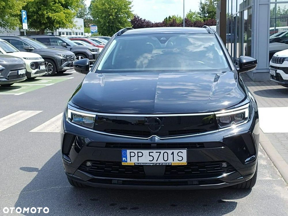 Opel Grandland 1.2 T GS Line S&S - 9