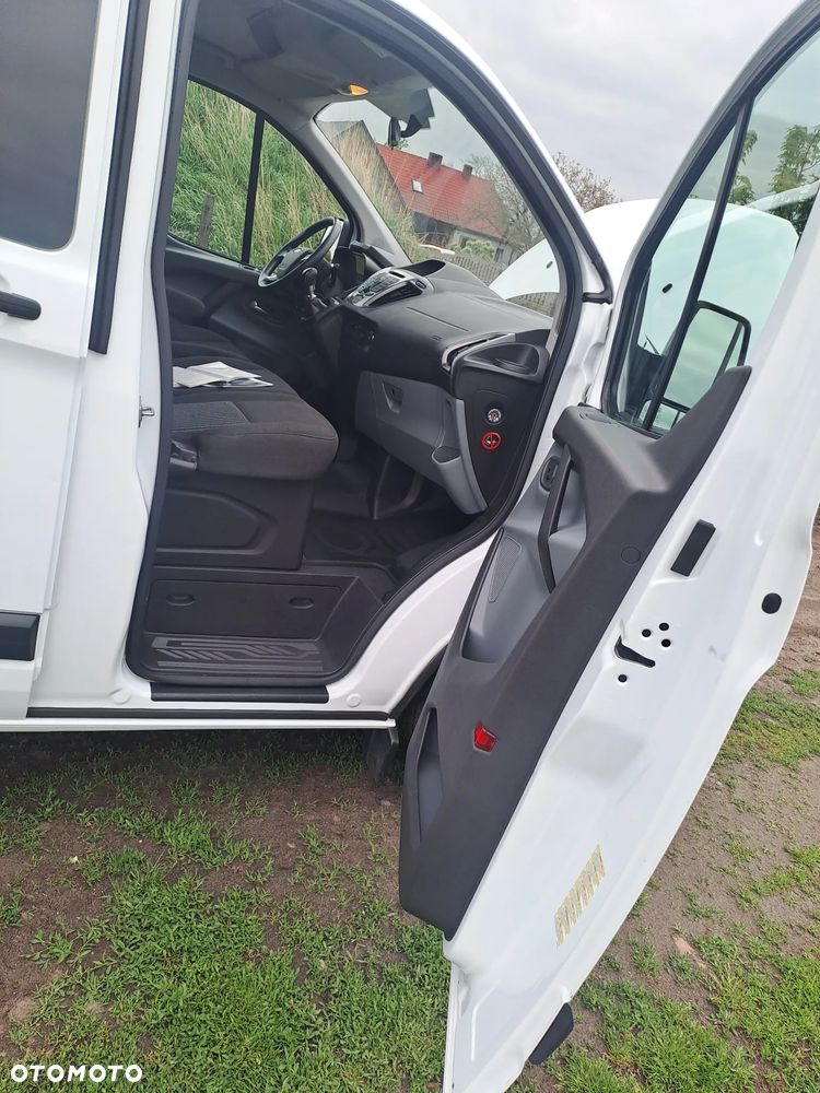Ford Transit Custom - 38