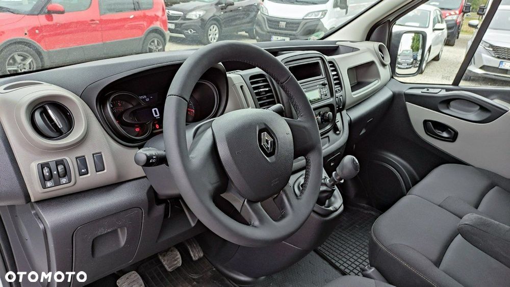 Renault Trafic - 33