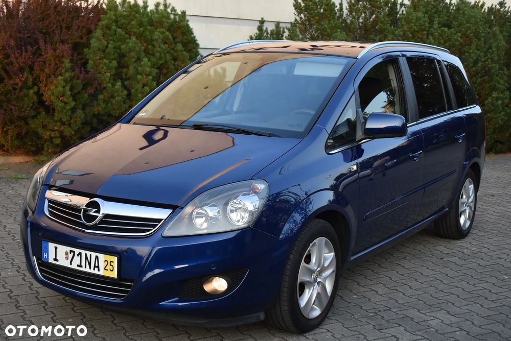 Opel Zafira - 20