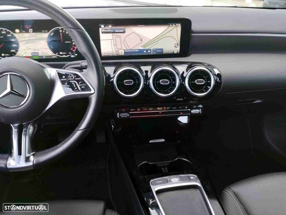 Mercedes-Benz A 250 - 5