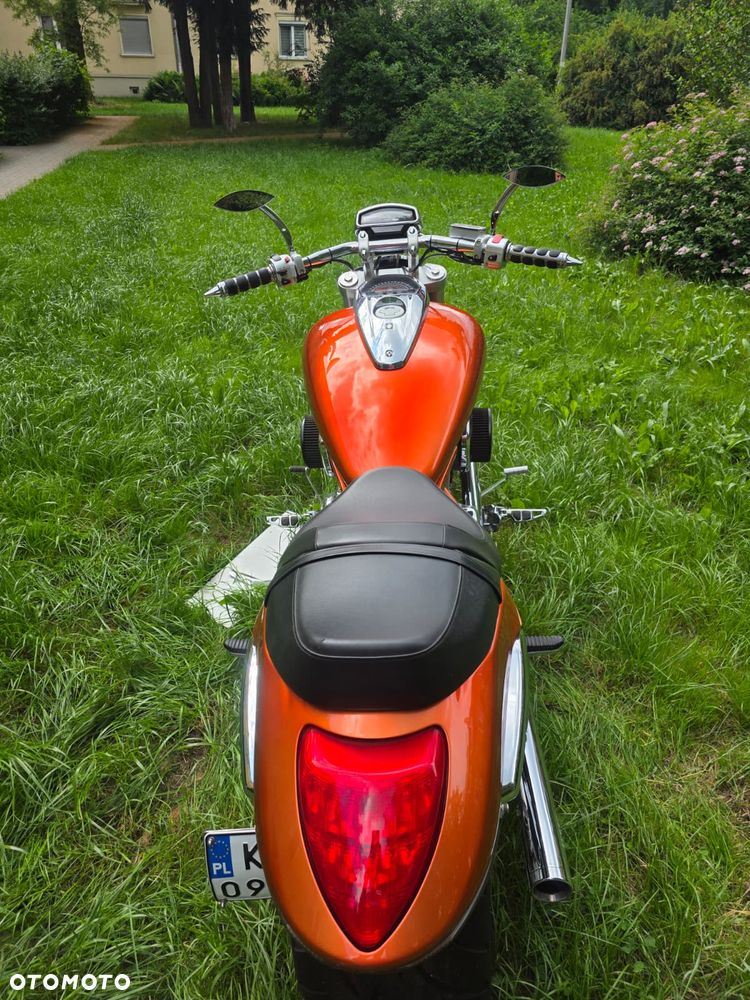 Suzuki VZ - 11