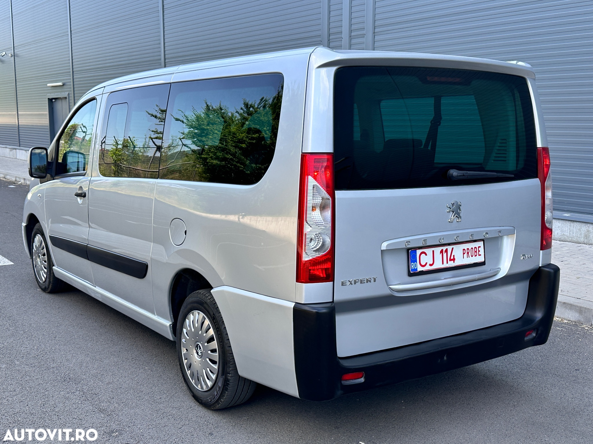 Peugeot Expert - 11